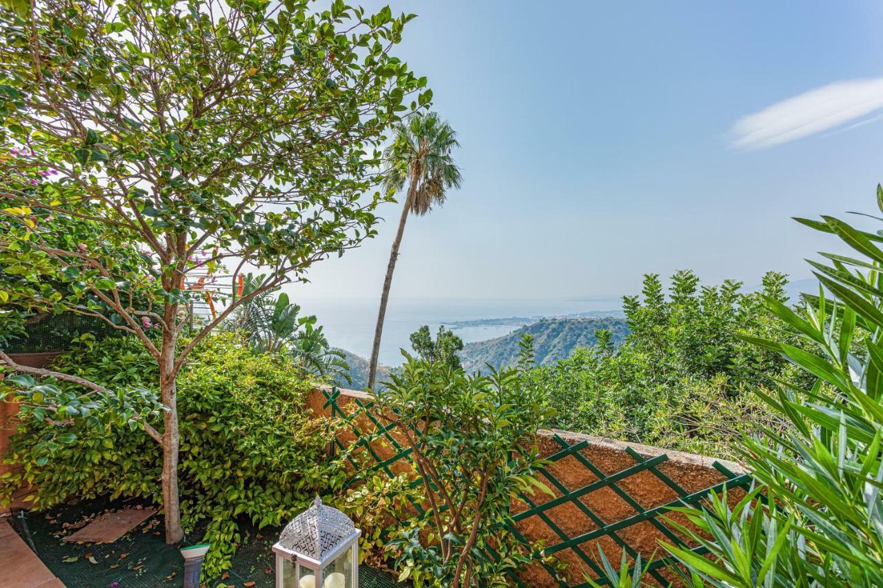 Taormina Apartment With Panoramic View Exterior photo